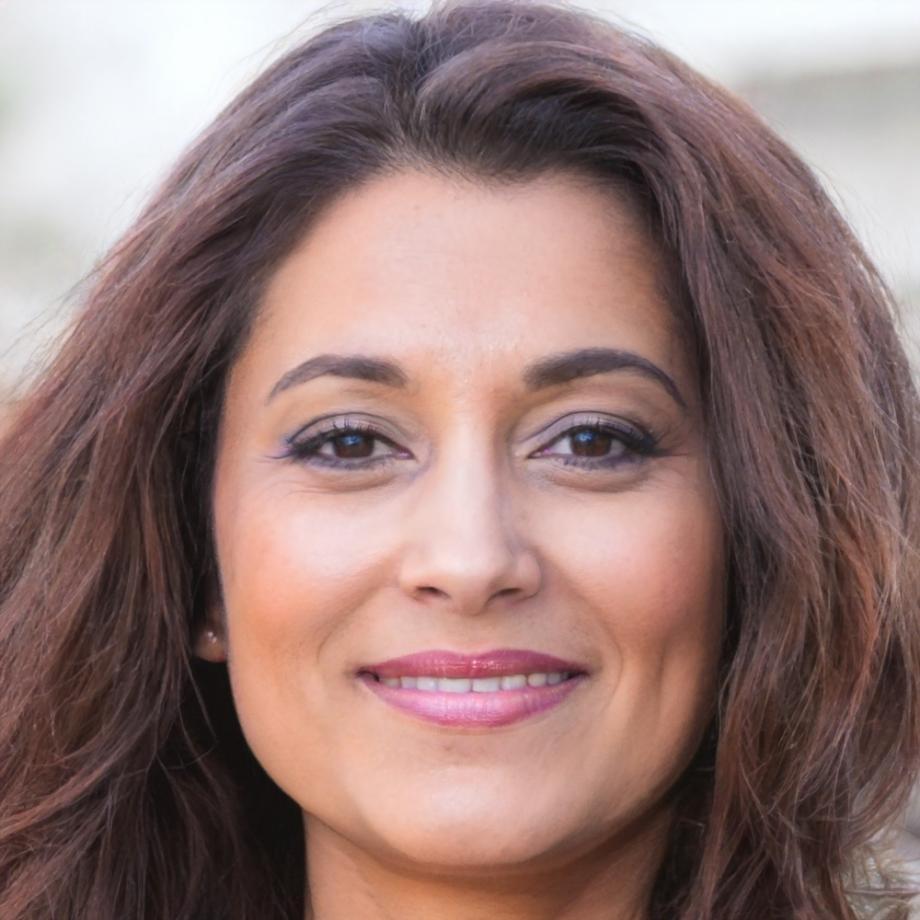 Financial Technology Integration Expert Esther Winfield